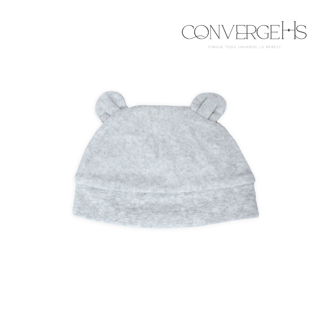 Gorrito con orejas para bebé